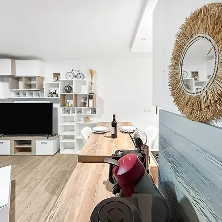 T2 35m2 Clim, Piscine, Balcon Et Parking Prive A 2 Pas Du Port Santa Lucia Apartment *