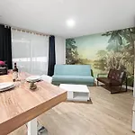T2 35m2 Clim, Piscine, Balcon Et Parking Prive A 2 Pas Du Port Santa Lucia Saint-Raphaël