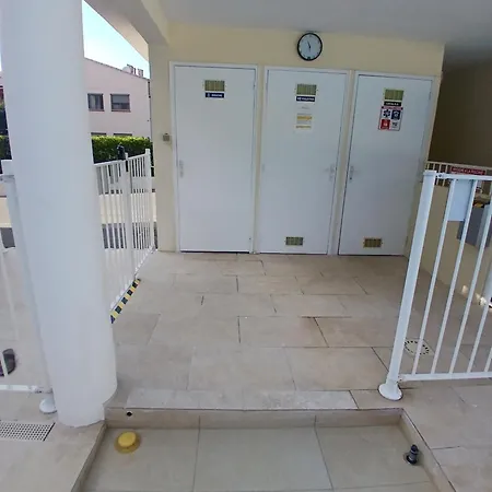 T2 35m2 Clim, Piscine, Balcon Et Parking Prive A 2 Pas Du Port Santa Lucia *