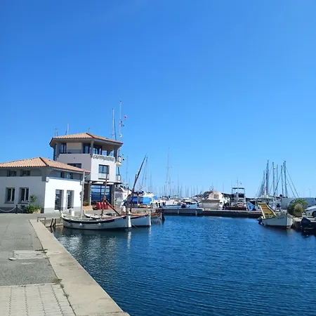 아파트 T2 35m2 Clim, Piscine, Balcon Et Parking Prive A 2 Pas Du Port Santa Lucia Saint-Raphaël