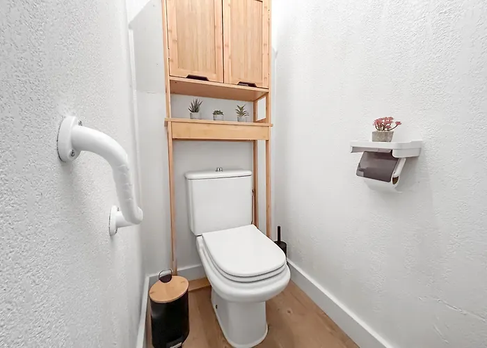 T2 Rénové Avec Balcon Et Parking Privé à 2 Pas Du Port Santa Lucia Apartamento Saint-Raphaël