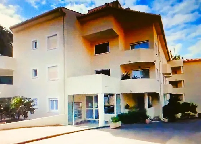 アパート T2 35m2 Clim, Piscine, Balcon Et Parking Prive A 2 Pas Du Port Santa Lucia